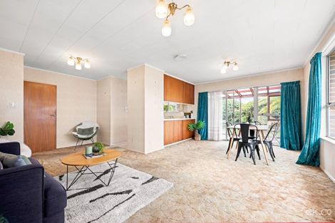 Photo of property in 2/18 Seddon Street, Wallaceville, Upper Hutt, 5018