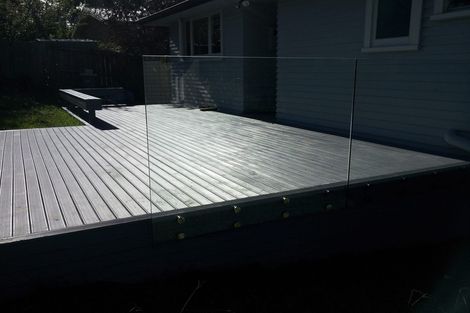 Photo of property in 67 Eskdale Road, Birkdale, Auckland, 0626