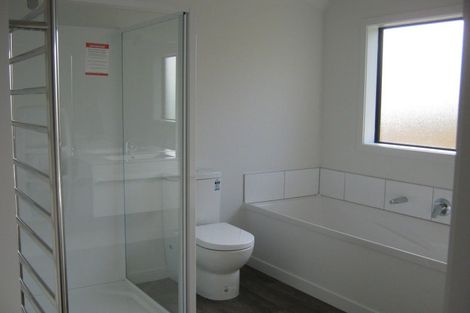 Photo of property in 702 Pioneer Highway, Takaro, Palmerston North, 4412