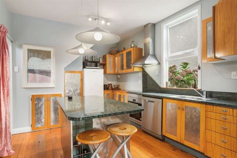 Photo of property in 4 Stoke Street, Sumner, Christchurch, 8081