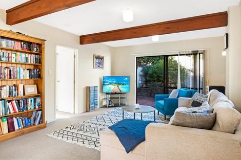 Photo of property in 16 Stredwick Drive, Torbay, Auckland, 0630