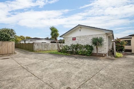 Photo of property in 20 Chesley Place, Half Moon Bay, Auckland, 2012