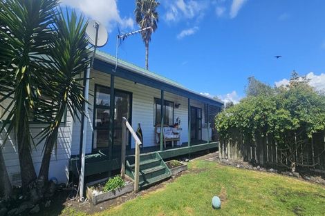 Photo of property in 8a Kane Road, Papamoa Beach, Papamoa, 3118