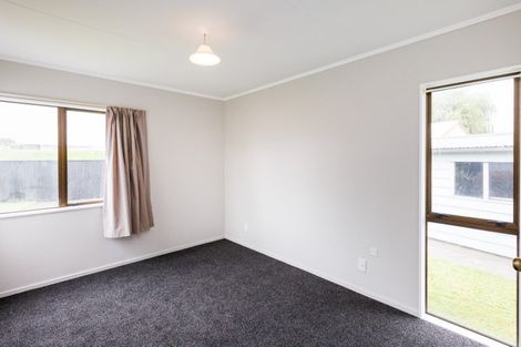 Photo of property in 15 Willowstream Grove, Cloverlea, Palmerston North, 4412
