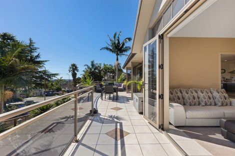 Photo of property in 1 Ladera Mews, Bethlehem, Tauranga, 3110