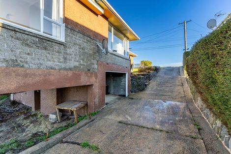 Photo of property in 17 Glendevon Place, Vauxhall, Dunedin, 9013