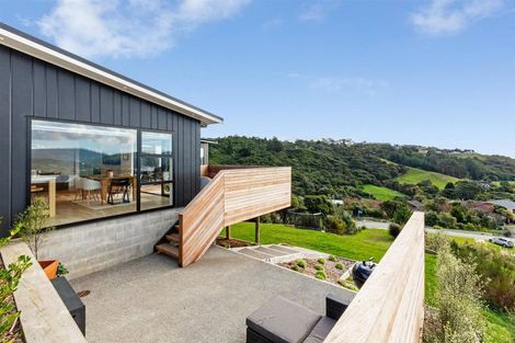 Photo of property in 65 Exploration Way, Whitby, Porirua, 5024
