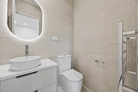 Photo of property in 10 Piko Road, Opaheke, 2113