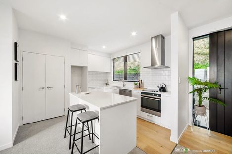 Photo of property in 16/52 High Street, Island Bay, Wellington, 6023