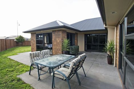 Photo of property in 3 Gibbston Close, Huntington, Hamilton, 3210