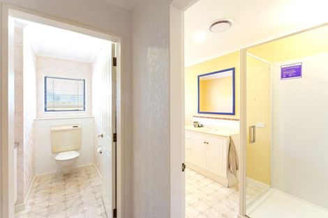 Photo of property in 50 Awanui Drive, Waikanae, 5036