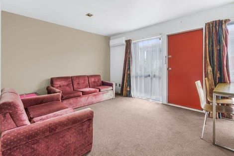 Photo of property in 2/18 Lorne Street, Melville, Hamilton, 3206