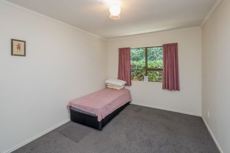 Photo of property in 5 Horopito Road, Waikanae, 5036