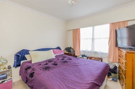 Photo of property in 43 Parsons Avenue, Levin, 5510