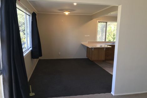 Photo of property in 30 Glenelg Road, Red Beach, 0932