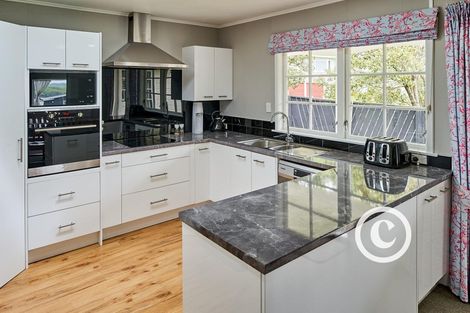 Photo of property in 7 Luff Place, Whitby, Porirua, 5024