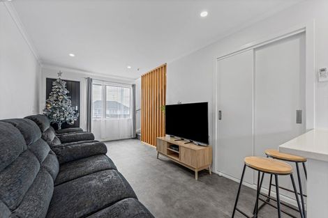 Photo of property in 2/78 Swaffield Road, Papatoetoe, Auckland, 2025