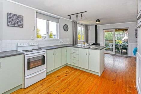 Photo of property in 211 Tui Road, Whangamata, 3620
