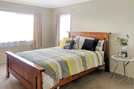 Photo of property in 2/60 Salisbury Road, Birkdale, Auckland, 0626