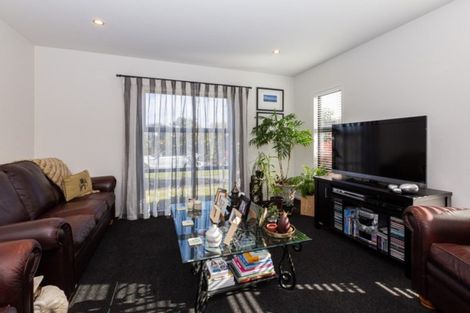 Photo of property in 7 Whitau Place, Marshland, Christchurch, 8083