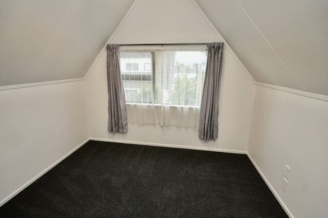 Photo of property in 3 Charisma Court, Kelvin Grove, Palmerston North, 4414