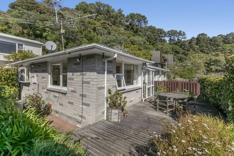 Photo of property in 1/26 Tawa Street, Eastbourne, Lower Hutt, 5013