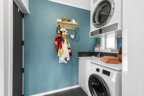 Photo of property in 59c Volga Street, Island Bay, Wellington, 6023