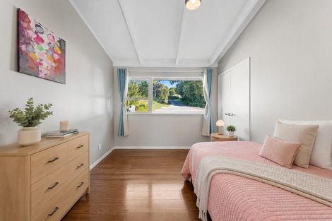 Photo of property in 87 Spur Road, Stillwater, Silverdale, 0993