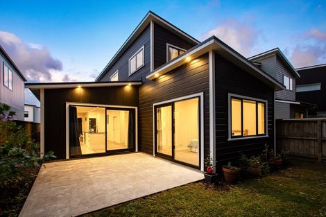 Photo of property in 3c Breakwater Way, Whitby, Porirua, 5024