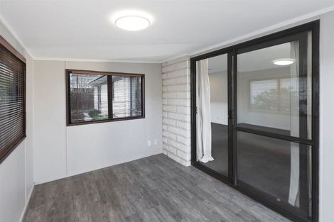 Photo of property in 3/9 Ikamatua Lane, Sydenham, Christchurch, 8023
