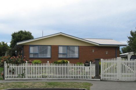 Photo of property in 22 Pateke Place, Bromley, Christchurch, 8062