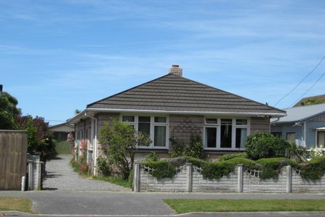 Photo of property in 341 Estuary Road, South New Brighton, Christchurch, 8062