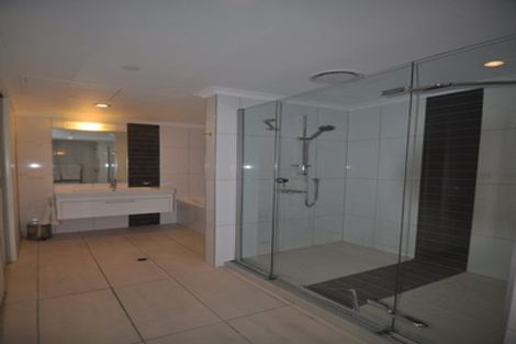Photo of property in Bellagio Apartments, 8d/39 Taranaki Street, Te Aro, Wellington, 6011