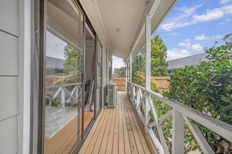 Photo of property in 8 Fortunes Road, Half Moon Bay, Auckland, 2012