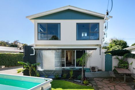 Photo of property in 30 Turenne Street, Inner Kaiti, Gisborne, 4010