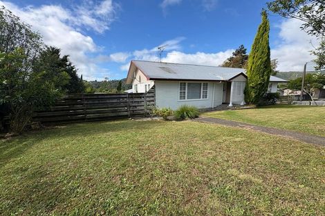 Photo of property in 23 Greenwich Grove, Stokes Valley, Lower Hutt, 5019