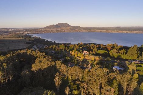 Photo of property in 24 Willow Lane, Acacia Bay, 3385