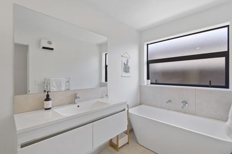 Photo of property in 7/21 Blakes Road, Belfast, Christchurch, 8051