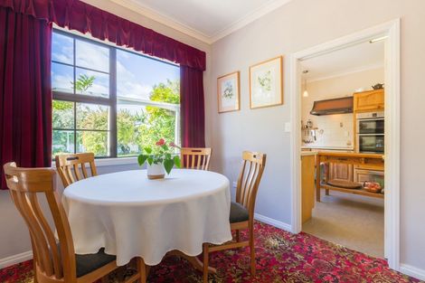 Photo of property in 5 Plassey Street, Havelock North, 4130