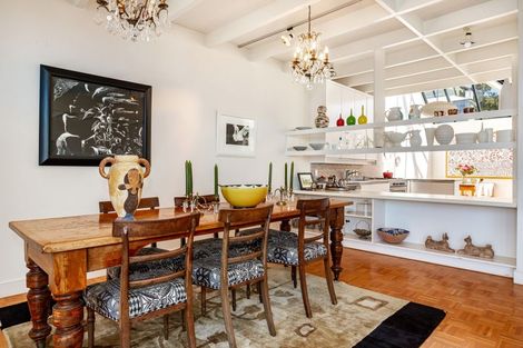 Photo of property in 25 Clermont Terrace, Kelburn, Wellington, 6012