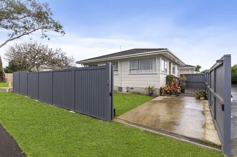 Photo of property in 1/103 Pigeon Mountain Road, Half Moon Bay, Auckland, 2012