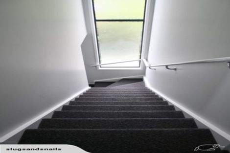 Photo of property in 16a Woodall Place, Totara Vale, Auckland, 0627