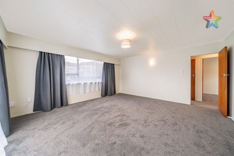 Photo of property in 293a Wellington Road, Wainuiomata, Lower Hutt, 5014