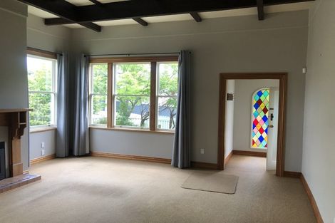 Photo of property in 31 Forest Lake Road, Forest Lake, Hamilton, 3200