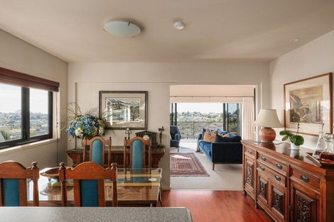 Photo of property in 30 La Cumbre Close, Bethlehem, Tauranga, 3110