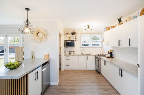 Photo of property in 6 Stafford Place, Awapuni, Palmerston North, 4412