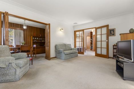 Photo of property in 127 Moore Street, Hillcrest, Auckland, 0627