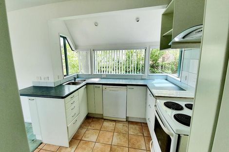 Photo of property in 2/38 Gulf View Road, Murrays Bay, Auckland, 0630