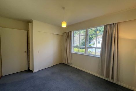 Photo of property in 2/9 Miro, Eastbourne, Lower Hutt, 5013