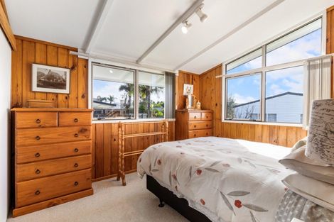 Photo of property in 208 Ajax Road, Whangamata, 3620